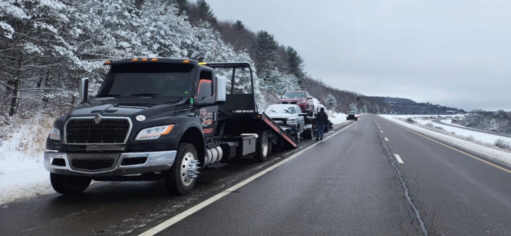 towing and roadside service in toms river and lakewood new jersey (NJ)